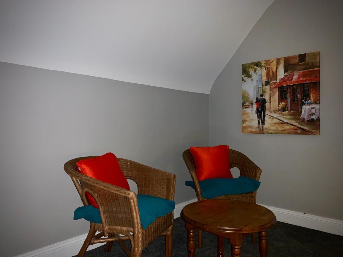 Cottage 33 Old Killarney Village Киларни Екстериор снимка