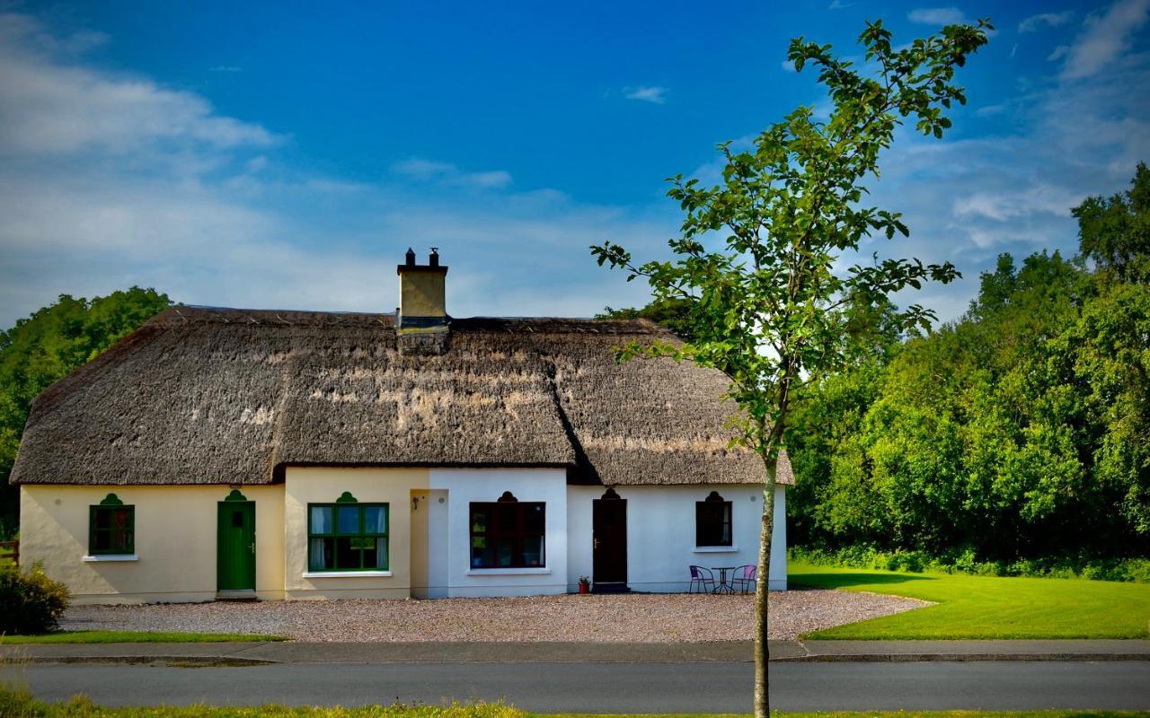 Cottage 33 Old Killarney Village Киларни Екстериор снимка